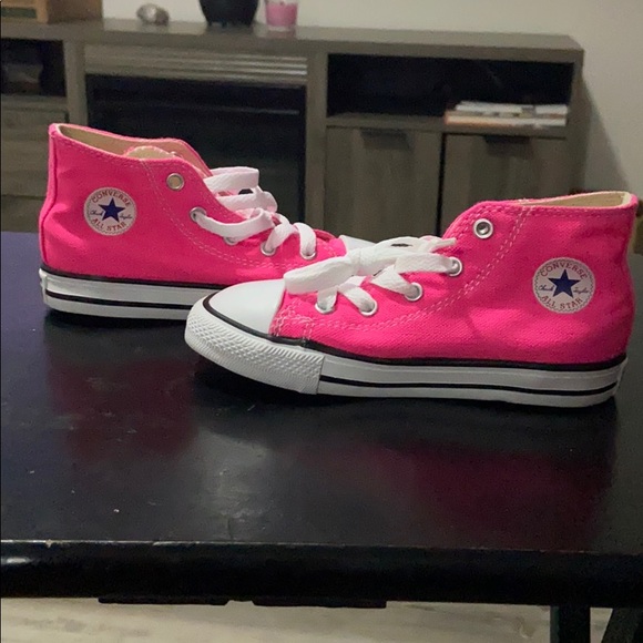 Brand new. Never worn - Picture 3 of 3